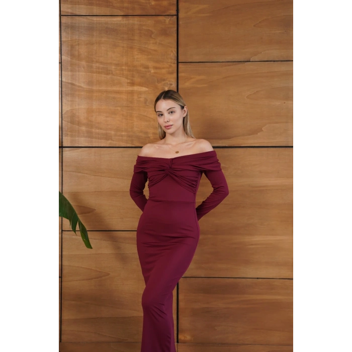 Madonna Yaka Büzgü Detaylı Uzun Elbise Bordo