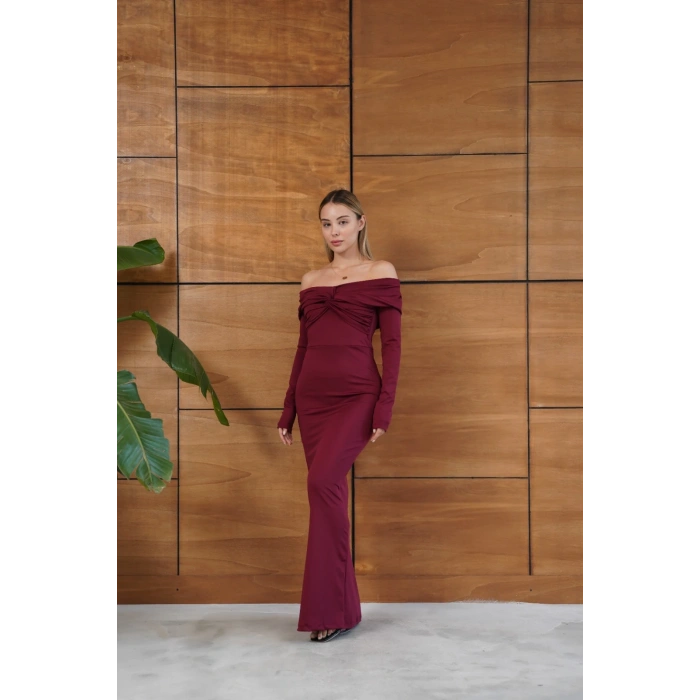 Madonna Yaka Büzgü Detaylı Uzun Elbise Bordo