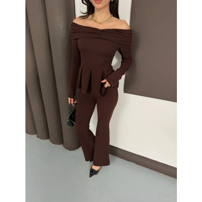 Madonna Yaka Pantolonlu Takım Acı Kahve