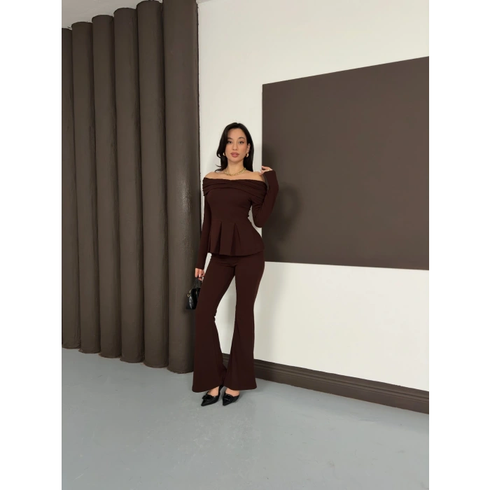 Madonna Yaka Pantolonlu Takım Acı Kahve
