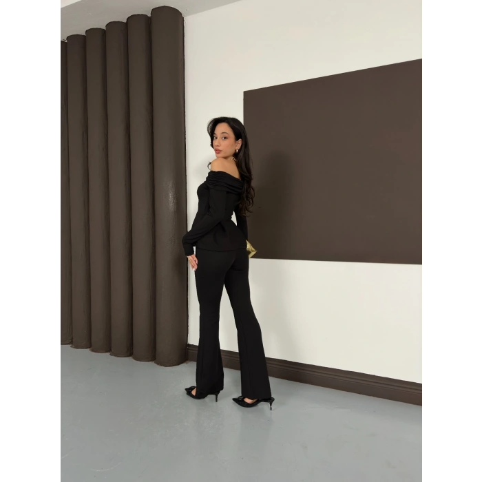 Madonna Yaka Pantolonlu Takım Siyah