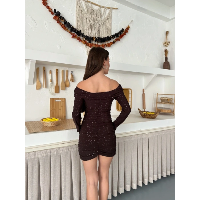 Madonna Yaka Simli Mini Elbise Kahve