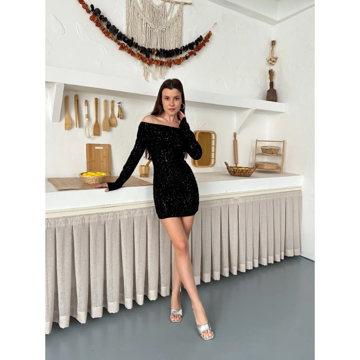 Madonna Yaka Simli Mini Elbise Siyah