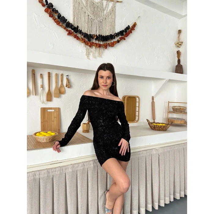 Madonna Yaka Simli Mini Elbise Siyah