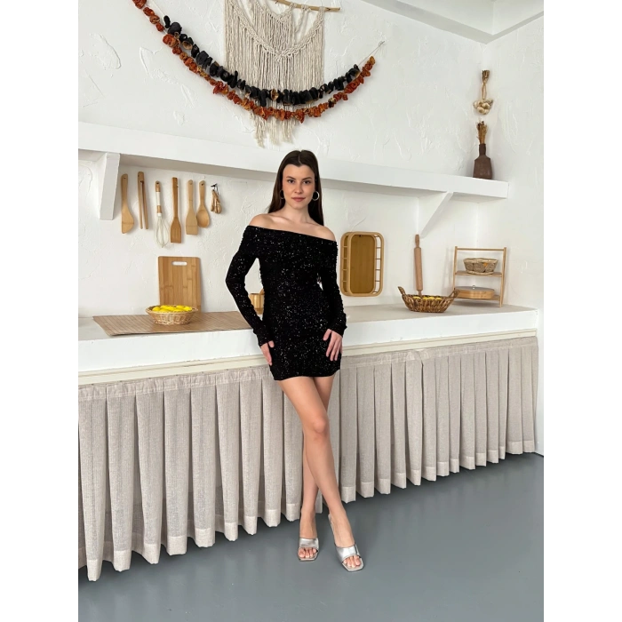 Madonna Yaka Simli Mini Elbise Siyah