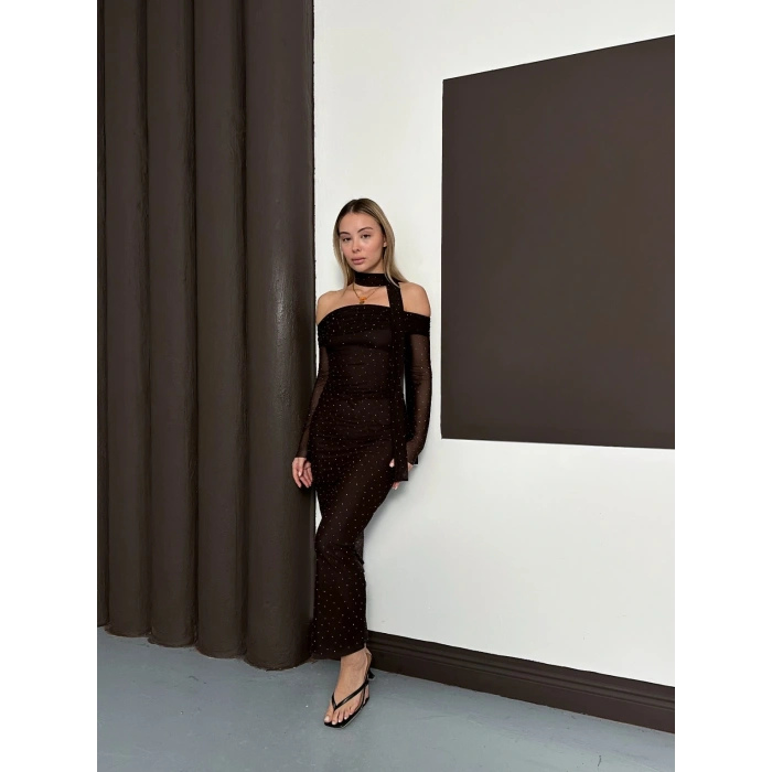 Madonna Yaka Taş Detaylı Işıltılı Elbise Acı Kahve