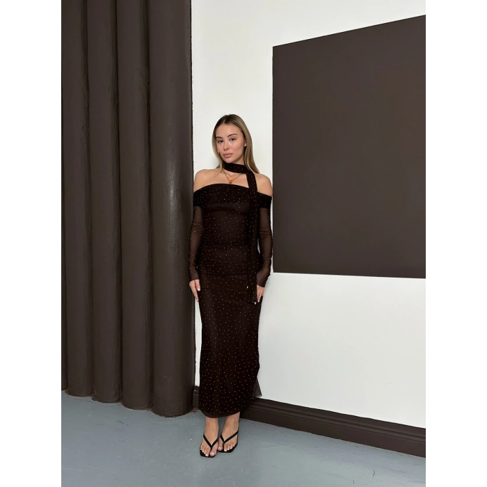 Madonna Yaka Taş Detaylı Işıltılı Elbise Acı Kahve