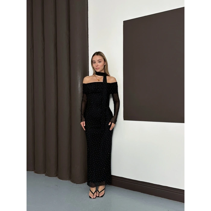 Madonna Yaka Taş Detaylı Işıltılı Elbise Siyah