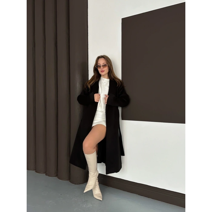 Moskov Kumaş Kuşaklı Kaban Siyah