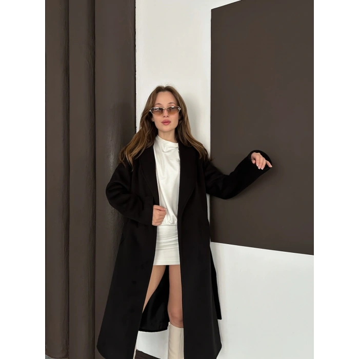 Moskov Kumaş Kuşaklı Kaban Siyah