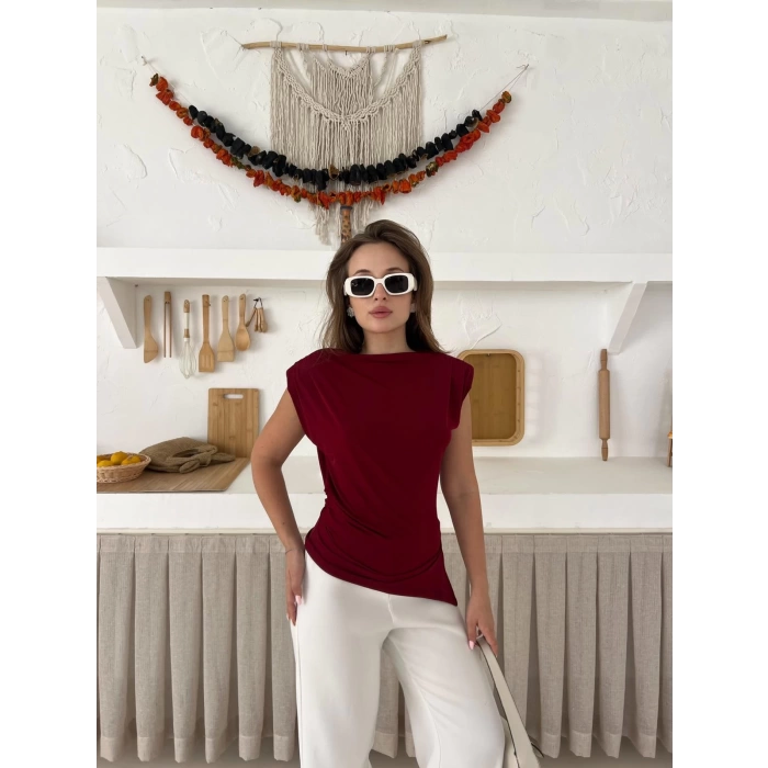 Omuz Vatkalı Asimetrik Bluz Bordo