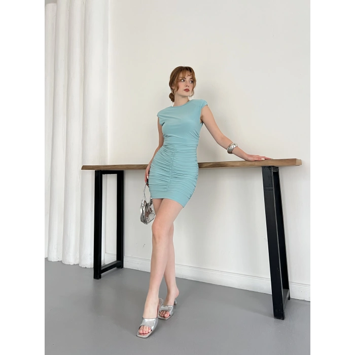 Omuz Vatkalı Drape Detaylı Mini Elbise Suyeşili