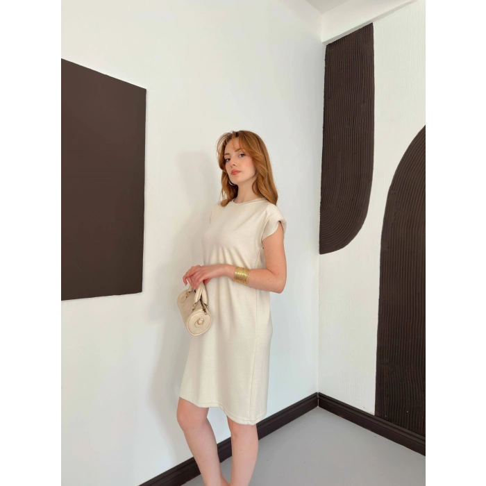 Omuz Vatkalı Sandy Basic Elbise Bej