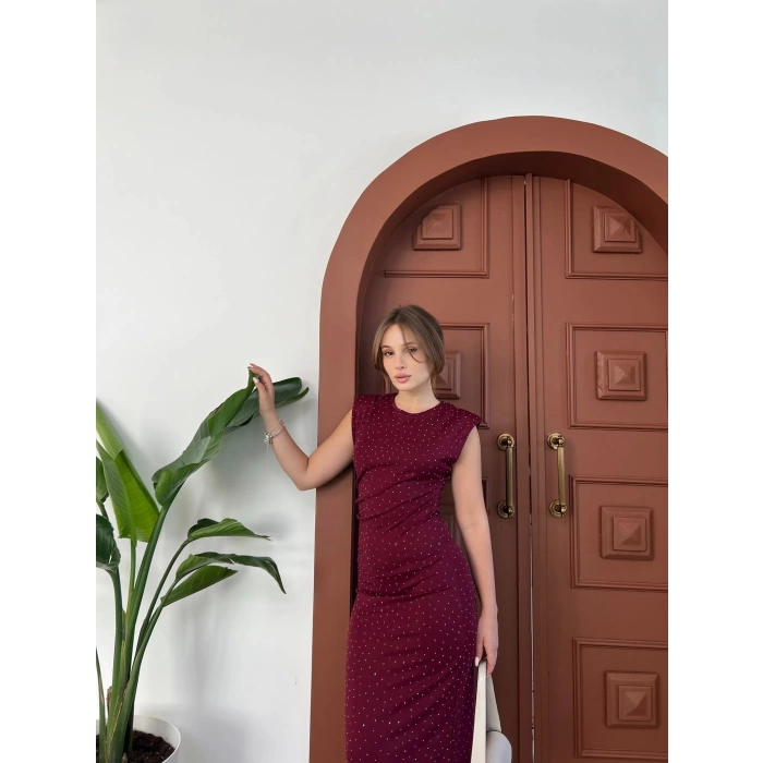 Omuz Vatkalı Taş Detaylı Elbise Bordo