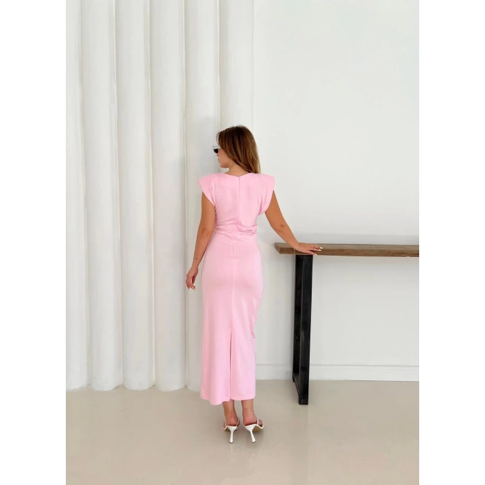 Omuz Vatkalı Taş Detaylı Elbise Pembe