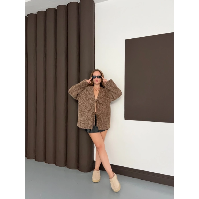 Ön Bağlama Detaylı Kaşe Ceket Kahverengi