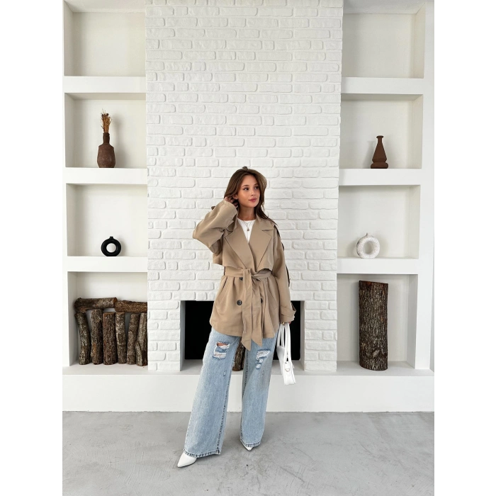 Parça Detalı Oversize Trençkot Krem