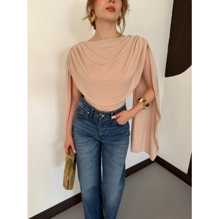 Pelerin Detaylı Body Suit Bej