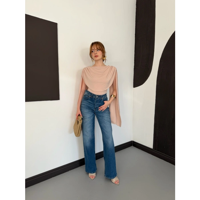 Pelerin Detaylı Body Suit Bej