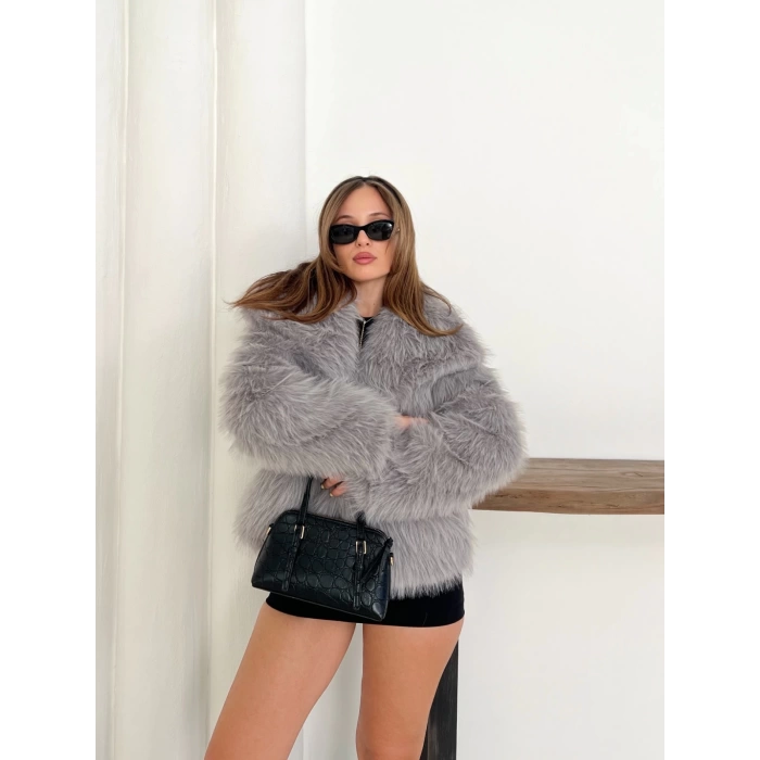 Peluş Çıtçıtlı Kısa Kürk Gri