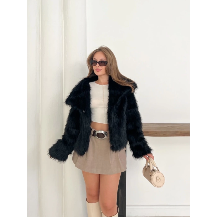 Peluş Çıtçıtlı Kısa Kürk Siyah