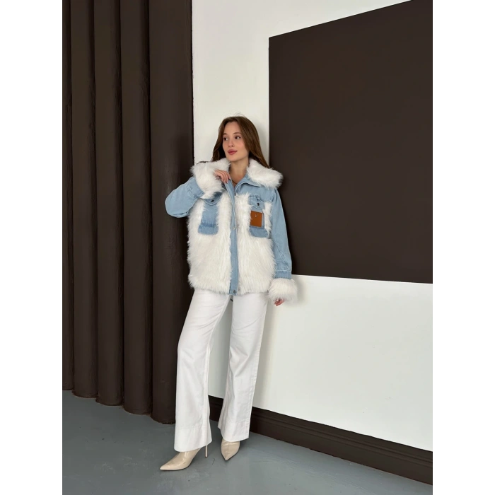 Peluş Detaylı Denim Ceket Beyaz