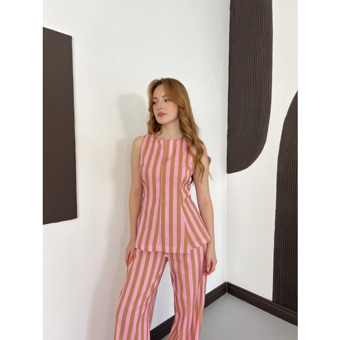 Pembe-Camel Hamon Çizgili Bluz-Pantolon Takım