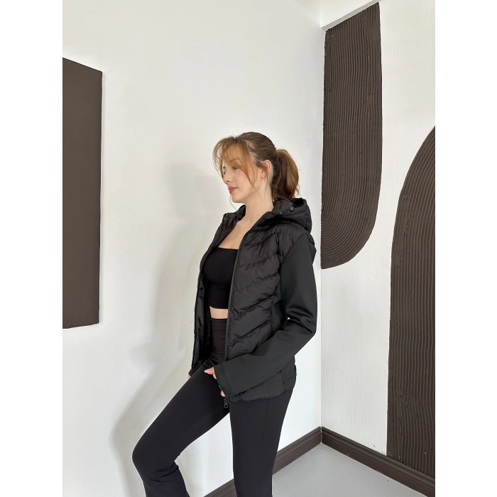 Range Kapüşonlu Şişme Mont Siyah
