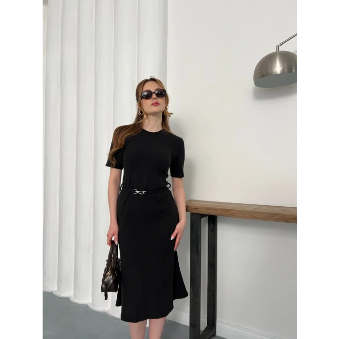 Selanik Kumaş Kemer Detaylı Elbise Siyah