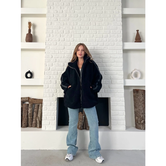 Şerit Detaylı Snuggy Peluş Ceket Siyah