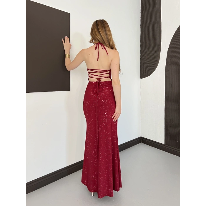 Sim Detaylı Askılı Yırmaçlı Gece Elbisesi Bordo