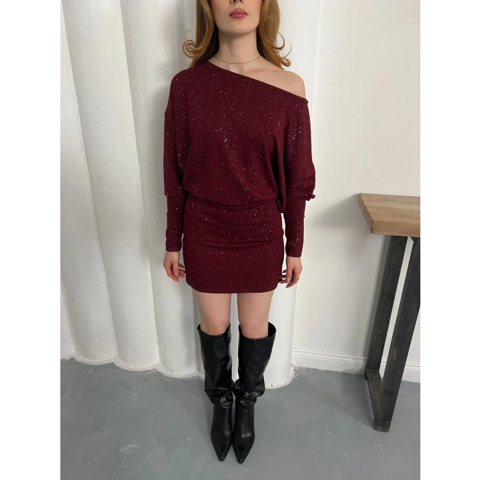 Sim Detaylı Tek Omuz Mini Elbise Bordo