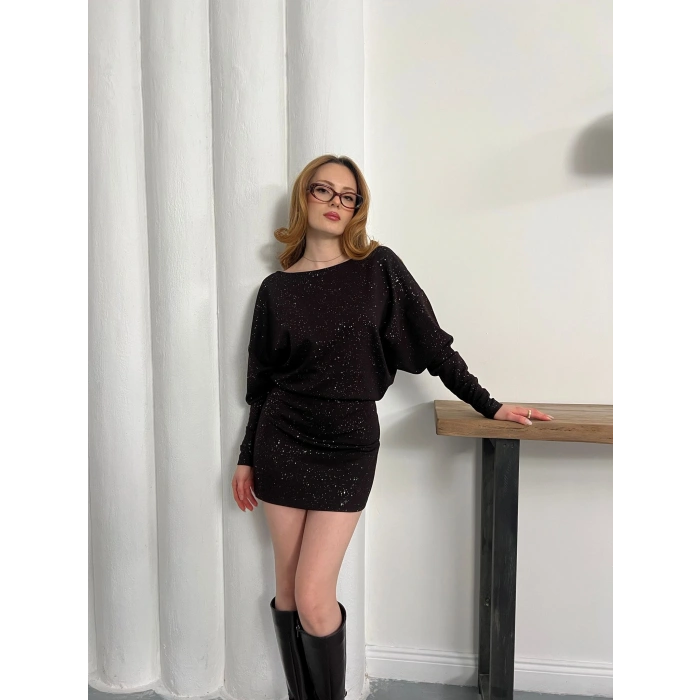 Sim Detaylı Tek Omuz Mini Elbise Kahve