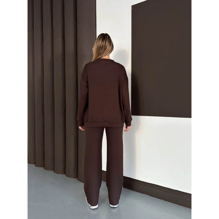 Taş Detaylı V Yaka Pantolonlu Takım Kahverengi