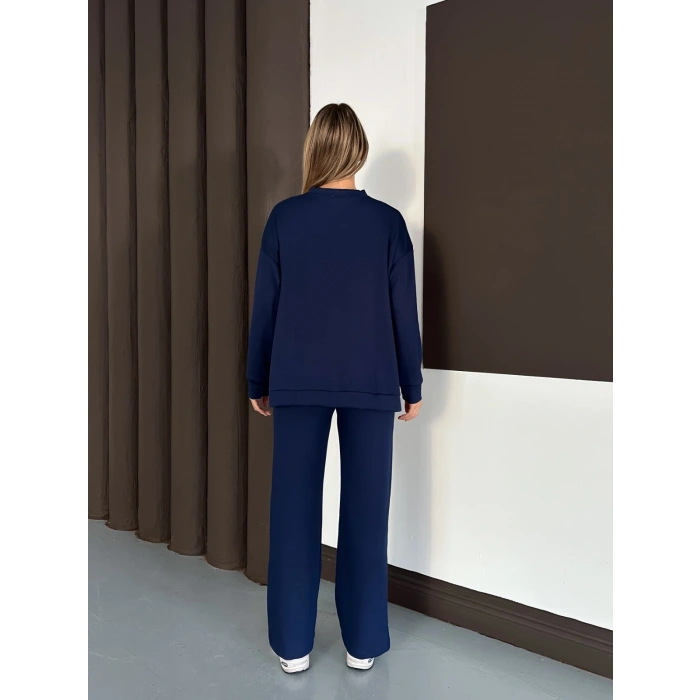 Taş Detaylı V Yaka Pantolonlu Takım Lacivert