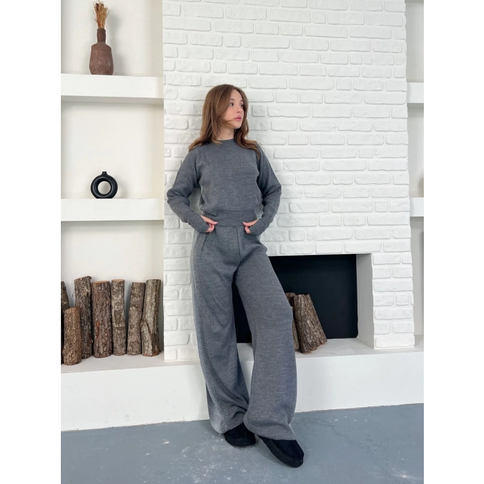 Taş/Işıltı İşlemeli Cool Casual Takım Gri