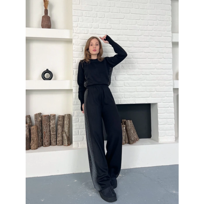 Taş/Işıltı İşlemeli Cool Casual Takım Siyah