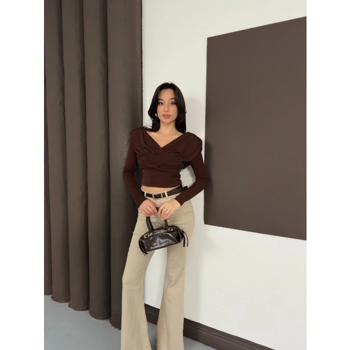 Tasarım Uzun Kol Linda Bluz Acı Kahve