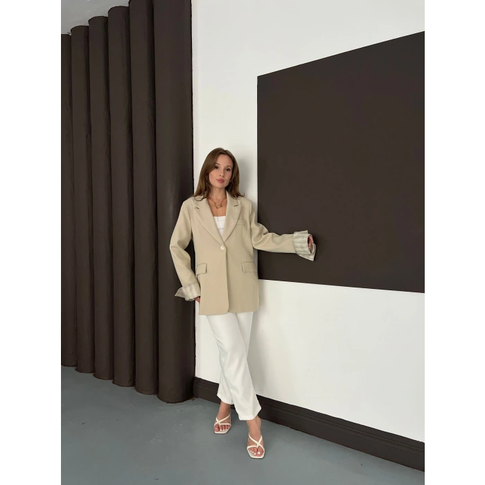 Tek Düğmeli Astar Detaylı Ceket Bej