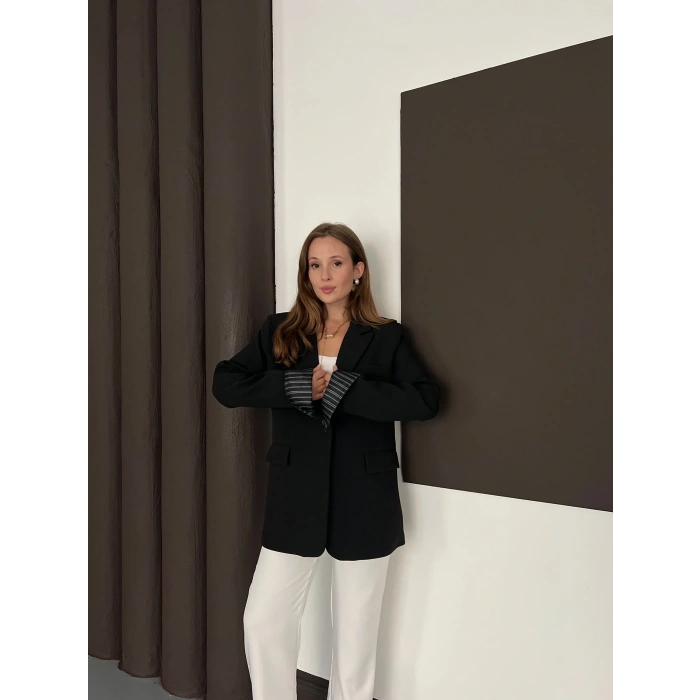 Tek Düğmeli Astar Detaylı Ceket Siyah