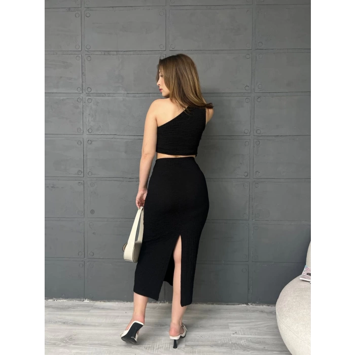 Tek Omuz Bürümcük Etekli Takım Siyah