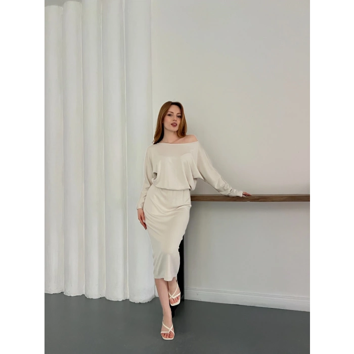 Tek Omuz Yarasa Kol Uzun Kol Elbise Bej