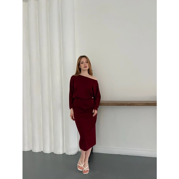 Tek Omuz Yarasa Kol Uzun Kol Elbise Bordo