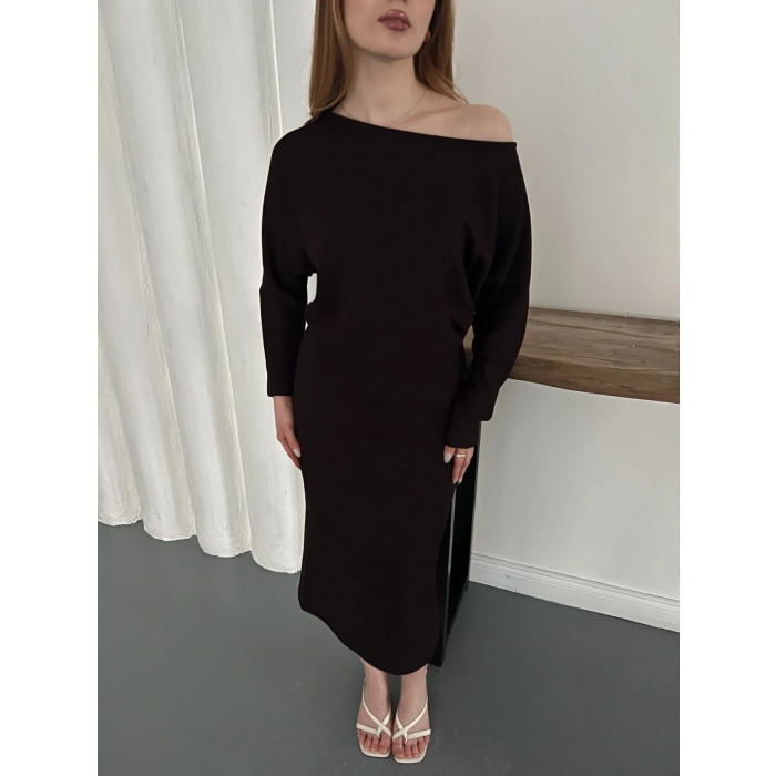 Tek Omuz Yarasa Kol Uzun Kol Elbise Kahve