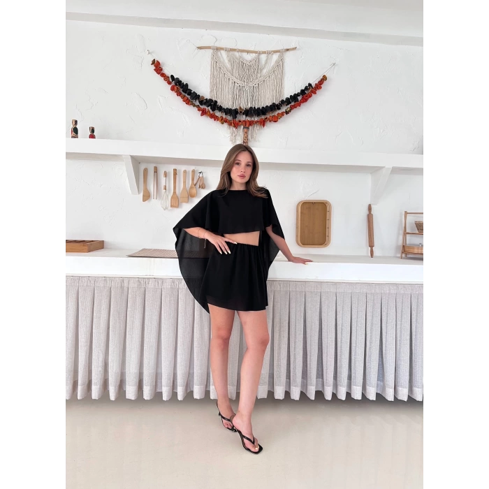 Tek Parça Farklı Farklı Giyebileceğiniz Etekli Takım Siyah