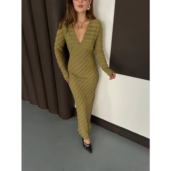 Ters Dikiş Detaylı Uzun Elbise Haki