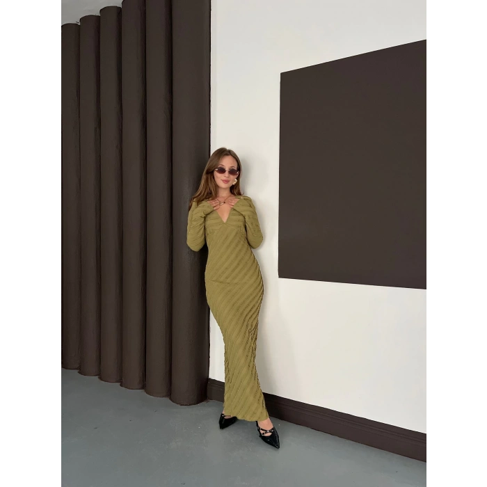 Ters Dikiş Detaylı Uzun Elbise Haki