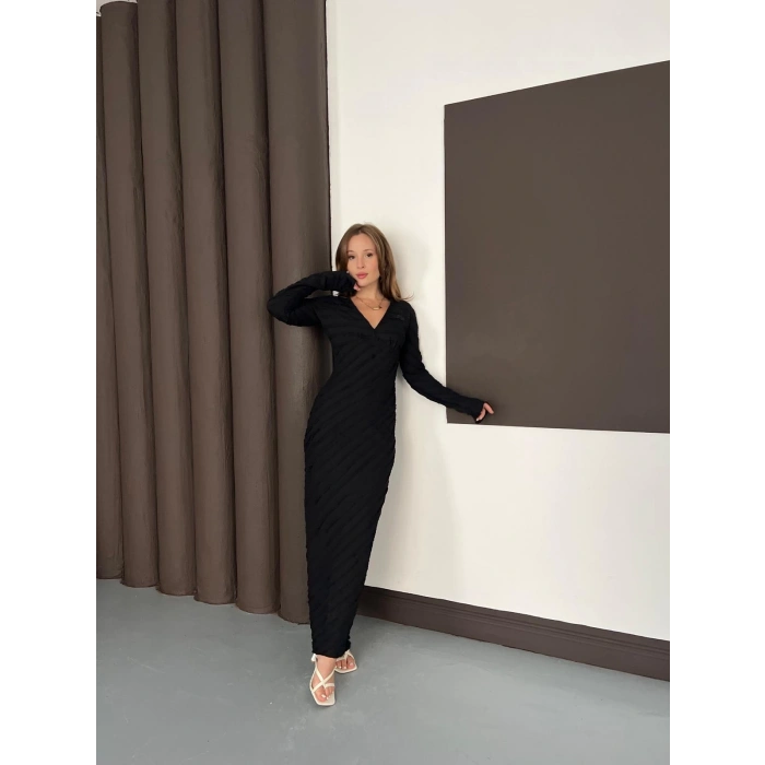 Ters Dikiş Detaylı Uzun Elbise Siyah