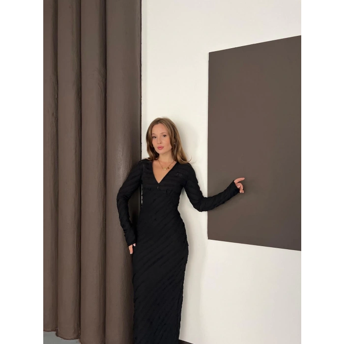 Ters Dikiş Detaylı Uzun Elbise Siyah