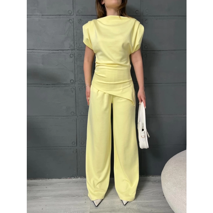 Vatka Detaylı Asimetrik Takım Sarı